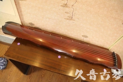 喀什地区●久音古琴  ●典藏系列 20230807 [红洒金竹节]