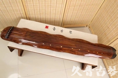 喀什地区●久音古琴  ●今日推荐20240831  【断纹蕉叶】